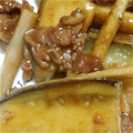 satok1's cooksnap of when they made 牛とナスとごぼうのオイソース炒め.