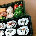 ミチコ☆ロンドン's cooksnap of when they made 巻き寿司をきれいに切る方法☆.