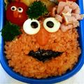 あくび王子まま's cooksnap of when they made 簡単キャラ弁☆エルモ編.
