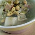雪だるまっ子's cooksnap of when they made 簡単レタススープｂｙ LOVEみるく.