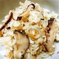 ミリーモリーマンデー's cooksnap of when they made 舞茸と香ばししらすの炊き込みごはん.