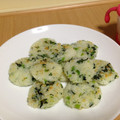 116mama's cooksnap of when they made 離乳食☆白身魚とほうれん草とご飯のおやき.