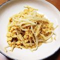 eringi0v0's cooksnap of when they made <5分でもう１品>甘辛もやし炒り卵.
