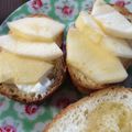 きゃらめる11's cooksnap of when they made アメリカのアップルオープンサンド♪.