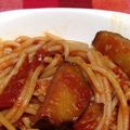 くんぼうまま's cooksnap of when they made トマト缶で簡単☆なすとトマトのパスタ.