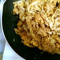 mof0124's cooksnap of when they made カリもちっ♡たまねぎと豚肉の卵とじ.