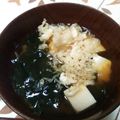 かぴーな's cooksnap of when they made 我が家の味噌汁♡豆腐とわかめと揚げ玉.