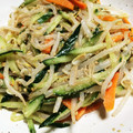 なってぃー's cooksnap of when they made お箸がすすむ♪ほうれん草ともやしのナムル.