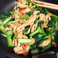 よったん♡'s cooksnap of when they made 小松菜と油揚げの生姜醤油炒め.