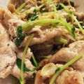 モガジョ☆'s cooksnap of when they made 残り野菜で!!きのこと豆苗の塩麹炒め.