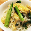 yuK:'s cooksnap of when they made 小松菜と白滝の炒めもの.