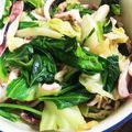 真美子's cooksnap of when they made イカとキャベツのガーリック炒め.