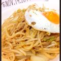 ぽんちゃん・ω・'s cooksnap of when they made 残り野菜で★ソース焼きうどん.