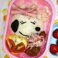 七夕78's cooksnap of when they made スヌーピー♡ベル♡キャラ弁.