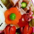 ma___111's cooksnap of when they made キャラ弁おかず＊人参deお花ちゃん✿.