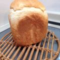 空色のクレヨン's cooksnap of when they made ノンバター&ノンオイルのミルク食パン.