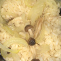 す1222's cooksnap of when they made 新玉葱としめじの炊き込みご飯.