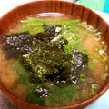 Eyestar's cooksnap of when they made 牡蠣とほうれん草の味噌汁.