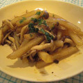 なおシステム's cooksnap of when they made ✿冷凍ポテトとしめじの❀焼肉のタレ✿炒め.