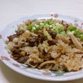 赤い電話's cooksnap of when they made 牛肉としめじのガーリックライス.