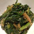 にこにこけろりん's cooksnap of when they made 《簡単♪小鉢》春菊の梅なめたけ和え.