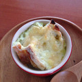 ktkt1009's cooksnap of when they made とろとろの簡単オニオンスープ.
