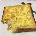 アイソン's cooksnap of when they made レンジでフワフワ☆卵&明太トースト.