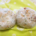 ぽんずー's cooksnap of when they made 彩り弁当＊焼き鮭といくらのおにぎり.