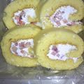 ふわゆき's cooksnap of when they made 失敗なし！材料３つの簡単ロールケーキ.