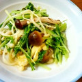 SP♪'s cooksnap of when they made 一人御膳□油揚げときのこの醤油煮.