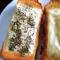 ゆかてぃ〜's cooksnap of when they made バジルチーズトースト.