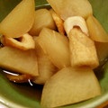 demy427's cooksnap of when they made ☆かぶとちくわの煮物☆.