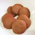 ♪おれんじ30♪'s cooksnap of when they made 卵白消費☆チョコラングドシャ.