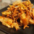 MIE88888's cooksnap of when they made こてっちゃんで！簡単ホルモン焼きそば♡.