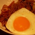gakoちゃん's cooksnap of when they made ＋＠でつまみになる☆ソース焼きそば！.