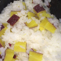 す1222's cooksnap of when they made 洋風*和風アレンジ可能！さつまいもごはん.