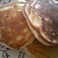 エマリア1226's cooksnap of when they made 粉ミルク消費に☆卵・牛乳なしのパンケーキ.