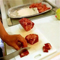 れたーゆ's cooksnap of when they made 簡単肉屋さん本格的牛タン捌き方.