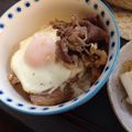 にこにこおかぴん's cooksnap of when they made 牛すき焼き丼.