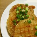 ハチコーン's cooksnap of when they made 大根ステーキ～にんにく醤油.