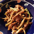 sakurappu's cooksnap of when they made 牛唐揚げとキノコの甘辛炒め.