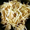 maco33's cooksnap of when they made 豚ともやしのキムチ炒め.