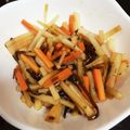 mon69's cooksnap of when they made 大根とパプリカの塩昆布和え.
