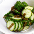 むぴょこぴょこん's cooksnap of when they made 簡単☆きゅうりの漬物☆切り漬け☆浅漬け.