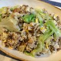 yuhimaru's cooksnap of when they made 牛肉とレタスのガーリックチャーハン.