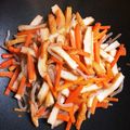 taecok's cooksnap of when they made こんにゃく・にんじん・角天の炒め煮♬.