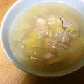 Yumi Y's cooksnap of when they made 牡蠣と白菜とベーコンのスープ.