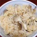 猫になりたい犬's cooksnap of when they made うちの舞茸ごはん☆しめじ入り.