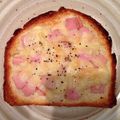 H♡S's cooksnap of when they made 朝食に☆ベーコンチーズトースト.