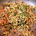 chirokoka's cooksnap of when they made ちりめんじゃこと大根菜の醤油炒め.